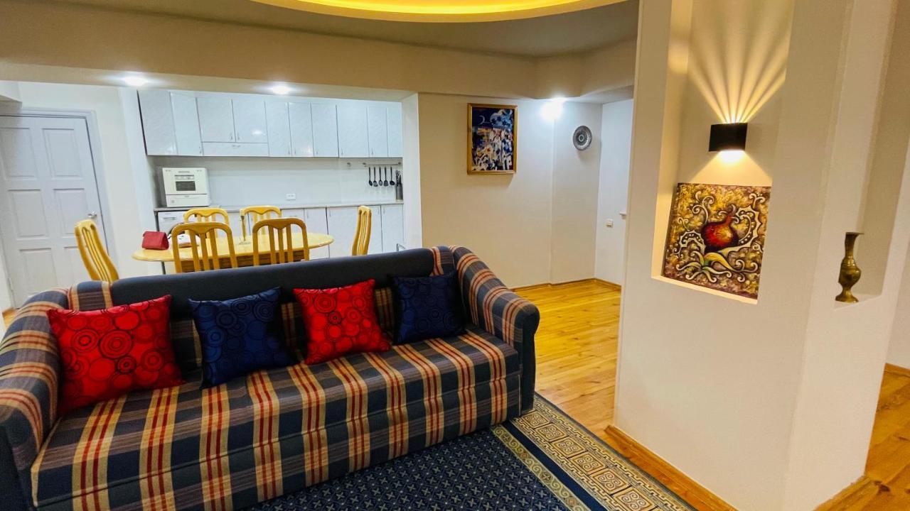 3-Bedroom Apartment On Ohunboboev Tachkent Extérieur photo