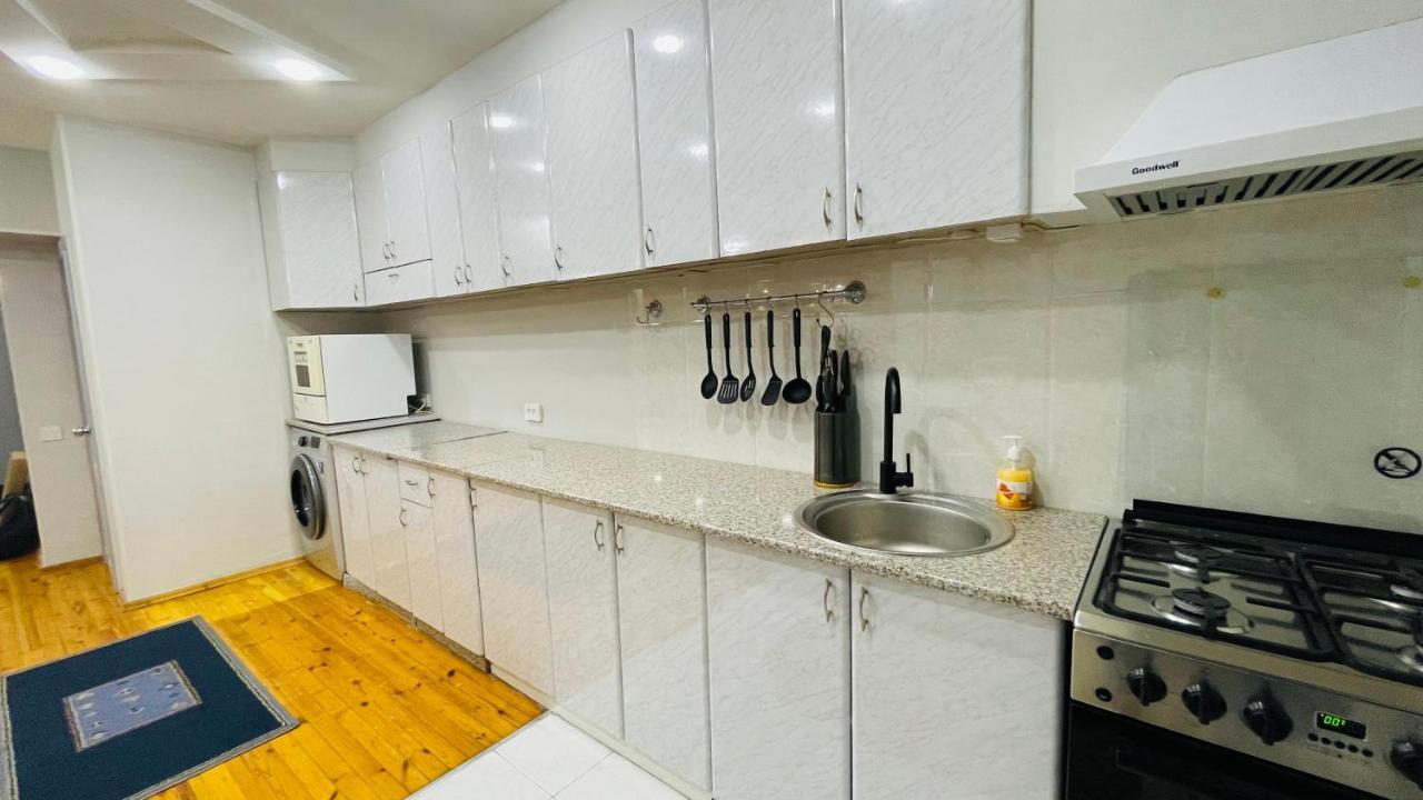 3-Bedroom Apartment On Ohunboboev Tachkent Extérieur photo